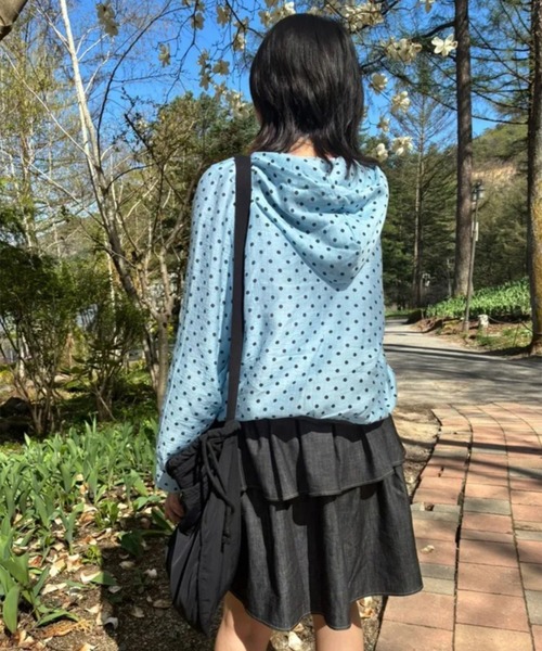 LYEON(リヨン)の「ドットジップパーカー(パーカー・レディース・ブルー/ブラック/ホワイト・FREE)」の22枚目の写真