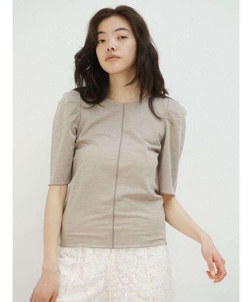 FIKA.（フィーカ）の「Mellow puff sleeve tops（Tシャツ/カットソー・レディース・ブラック/オフホワイト/グレー系その他3・MEDIUM）」の4枚目の写真