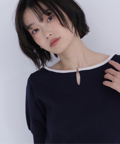 NATURAL BEAUTY BASIC(ナチュラルビューティーベーシック)の「バイカラーメタルポイントニット(ニット/セーター・レディース・ネイビー/ブルー/オフホワイト・フリ-)」の1枚目の写真