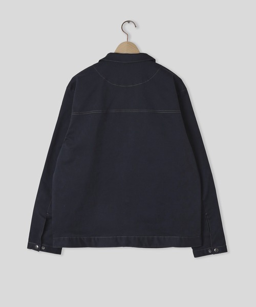 NEW BALANCE(ニューバランス)の「NEW BALANCE Ohtani Signature Woven Twill Lined JKT MJ616286(ブルゾン・メンズ・ベージュ/ネイビー・M/L)」の3枚目の写真