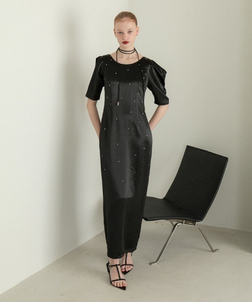 DONOBAN(ドノバン)の「【ANDRESD】pearl glow satin dress 結婚式 パーティードレス オケージョンドレス お呼ばれ 二次会 成人式 同窓会(ドレス・レディース・ブラック/ブロンズ・L/M/S)」の8枚目の写真