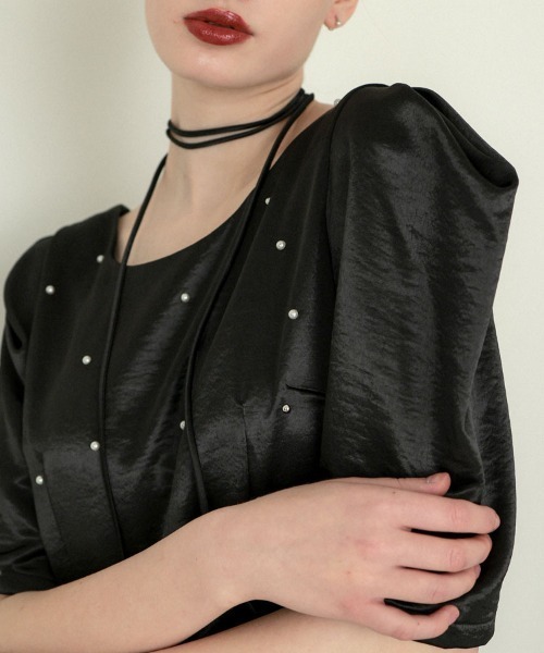 DONOBAN(ドノバン)の「【ANDRESD】pearl glow satin dress 結婚式 パーティードレス オケージョンドレス お呼ばれ 二次会 成人式 同窓会(ドレス・レディース・ブラック/ブロンズ・L/M/S)」の12枚目の写真