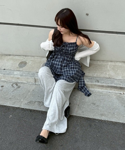 Another Branch olive des olive(アナザーブランチオリーブデオリーブ)の「ラインストーンワイドスウエット(スウェットパンツ・レディース・ブラック/グレー・FREE)」の9枚目の写真