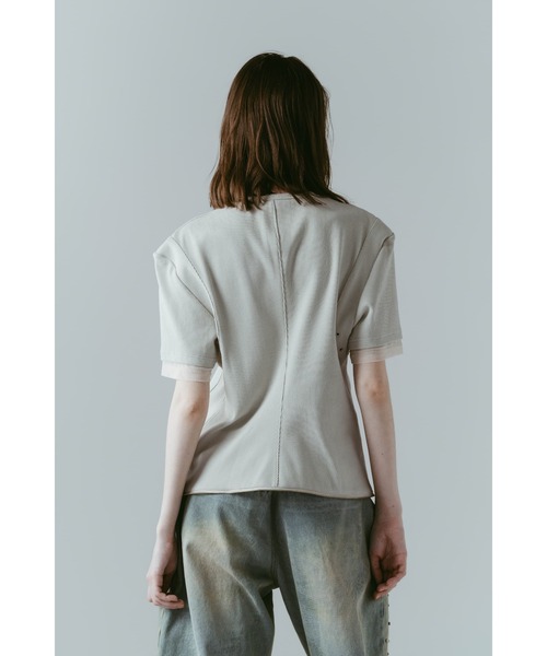 Knuth Marf(クヌースマーフ)の「structured shoulder top(Tシャツ/カットソー・レディース・ブラック/ライトベージュ・X-SMALL/SMALL)」の16枚目の写真