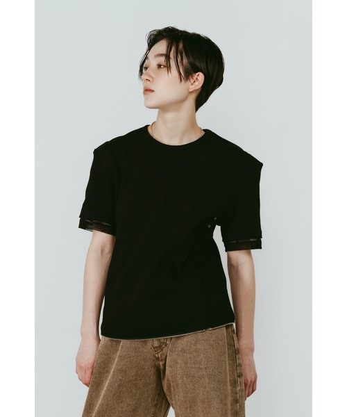 Knuth Marf(クヌースマーフ)の「structured shoulder top(Tシャツ/カットソー・レディース・ブラック/ライトベージュ・X-SMALL/SMALL)」の19枚目の写真