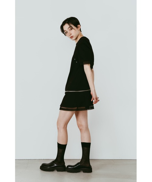 Knuth Marf(クヌースマーフ)の「structured shoulder top(Tシャツ/カットソー・レディース・ブラック/ライトベージュ・X-SMALL/SMALL)」の20枚目の写真