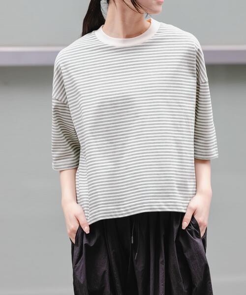 FORK&SPOON(フォークアンドスプーン)の「FORK&SPOON マルチボーダーTシャツ(Tシャツ/カットソー・レディース・レッド/グリーン/チャコールグレー・1)」の5枚目の写真