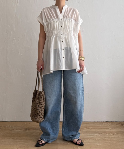LBC(エルビーシー)の「シャーリングチュニックブラウス(シャツ/ブラウス・レディース・パープル/チャコール/グリーン/ホワイト・M)」の8枚目の写真