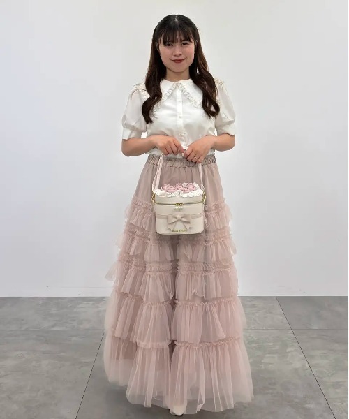 Maison de FLEUR(メゾンドフルール)の「ローズブーケキューブショルダーバッグ(ショルダーバッグ・レディース・アイボリー/ピンク・FREE)」の20枚目の写真