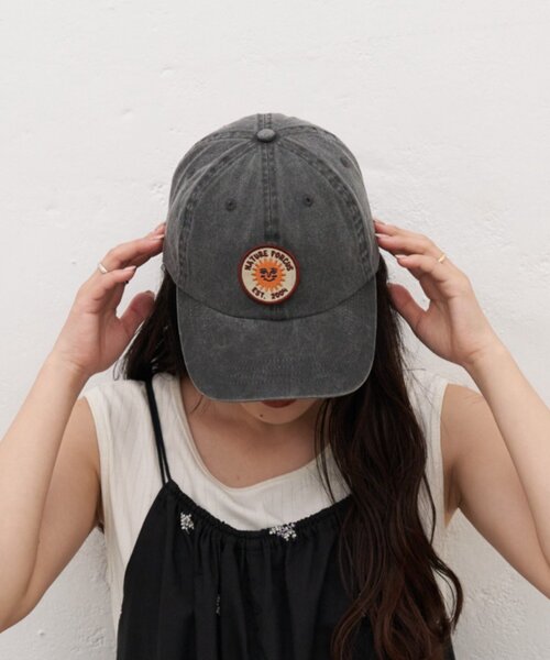 CIAOPANIC TYPY（チャオパニックティピー）の「:ピグメント加工ワッペンキャップ（キャップ・レディース・ブルー/イエロー/ブラウン/チャコールグレー・ONE SIZE）」の5枚目の写真