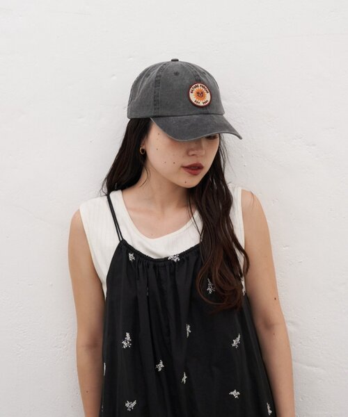 CIAOPANIC TYPY（チャオパニックティピー）の「:ピグメント加工ワッペンキャップ（キャップ・レディース・ブルー/イエロー/ブラウン/チャコールグレー・ONE SIZE）」の6枚目の写真