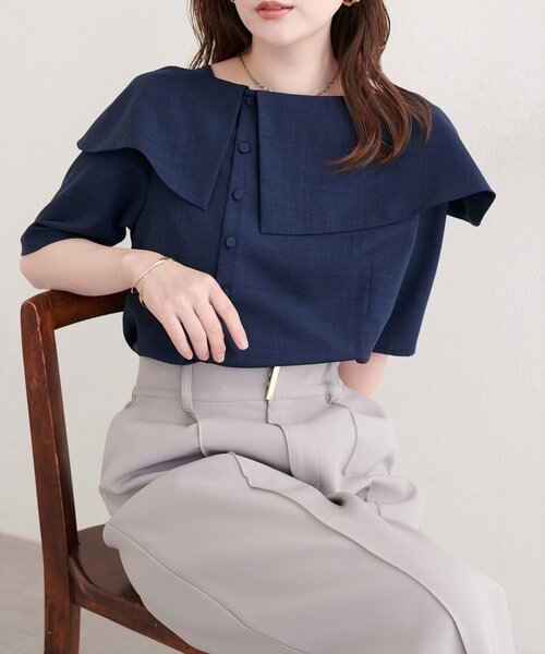 natural couture(ナチュラルクチュール)の「接触冷感マシンウォッシャブル防シワアシメネック半袖ブラウス(Tシャツ/カットソー・レディース・ピンク/その他2/その他1/ネイビー/サックスブルー・FREE)」の2枚目の写真