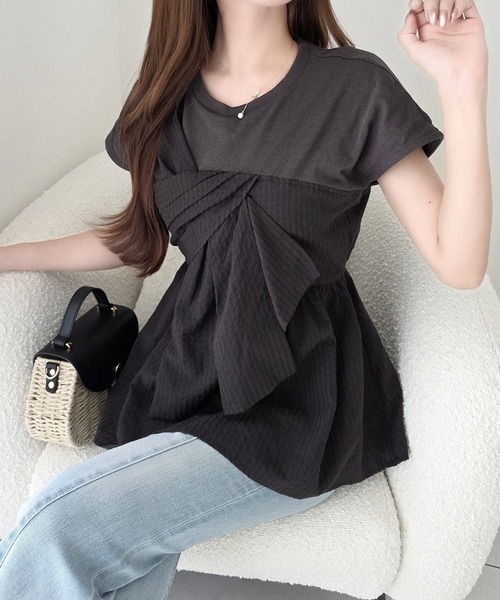 mily bilet(ミウィビレット)の「【mily bilet】忙しい朝も悩まない、初夏の一軍トップス。リボンビスチェドッキングTシャツ (半袖)(Tシャツ/カットソー・レディース・ブラック/グレー/チャコール・MEDIUM/X-LARGE/LARGE/SMALL)」の6枚目の写真