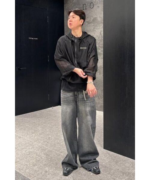 NOIRER(ノイア)の「ブラックキャットウォッシュワイドデニムパンツ(ブラック)(デニムパンツ・メンズ・その他・52/50)」の5枚目の写真