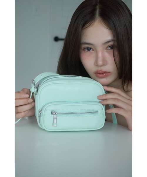 Smyeon(スミョン)の「Compact design shoulder bag/コンパクトデザインショルダーバッグ(ショルダーバッグ・レディース・ブラック/ミント/ライトブルー/ベビーピンク・FREE)」の19枚目の写真