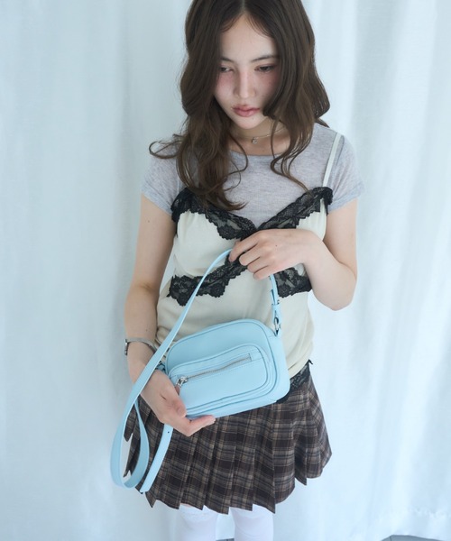 Smyeon(スミョン)の「Compact design shoulder bag/コンパクトデザインショルダーバッグ(ショルダーバッグ・レディース・ブラック/ミント/ライトブルー/ベビーピンク・FREE)」の10枚目の写真