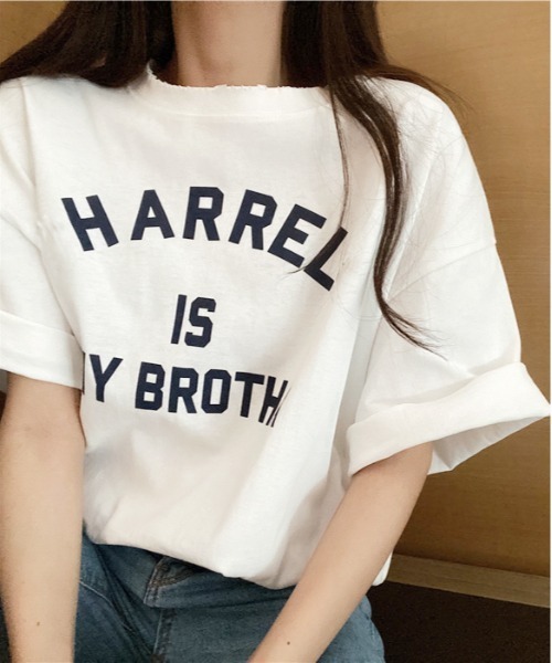 center i（センターアイ）の「カレッジロゴオーバーサイズTシャツ 夏用半袖トップス（Tシャツ/カットソー・レディース・ネイビー/ピンク/グレー/ホワイト・FREE）」の2枚目の写真