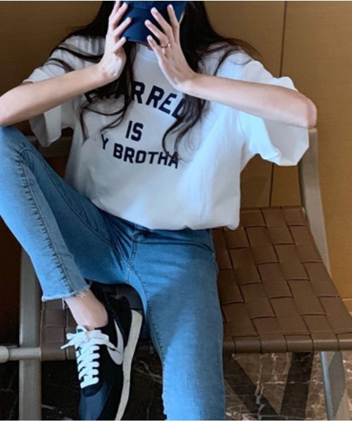 center i（センターアイ）の「カレッジロゴオーバーサイズTシャツ 夏用半袖トップス（Tシャツ/カットソー・レディース・ネイビー/ピンク/グレー/ホワイト・FREE）」の7枚目の写真