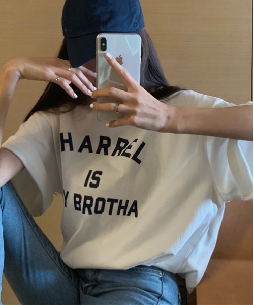 center i（センターアイ）の「カレッジロゴオーバーサイズTシャツ 夏用半袖トップス（Tシャツ/カットソー・レディース・ネイビー/ピンク/グレー/ホワイト・FREE）」の8枚目の写真