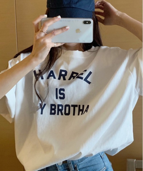 center i（センターアイ）の「カレッジロゴオーバーサイズTシャツ 夏用半袖トップス（Tシャツ/カットソー・レディース・ネイビー/ピンク/グレー/ホワイト・FREE）」の12枚目の写真