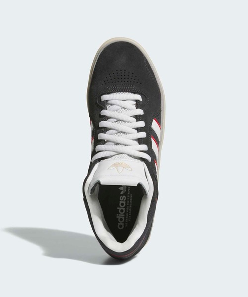 adidas(アディダス)の「タイショーン / TYSHAWN / アディダスオリジナルス adidas Originals(スニーカー・メンズ・グレー・24.0cm/24.5cm/25.0cm/25.5cm/26.0cm/26.5cm/27.0cm/27.5cm/28.0cm/28.5cm/29.0cm/23.5cm)」の2枚目の写真