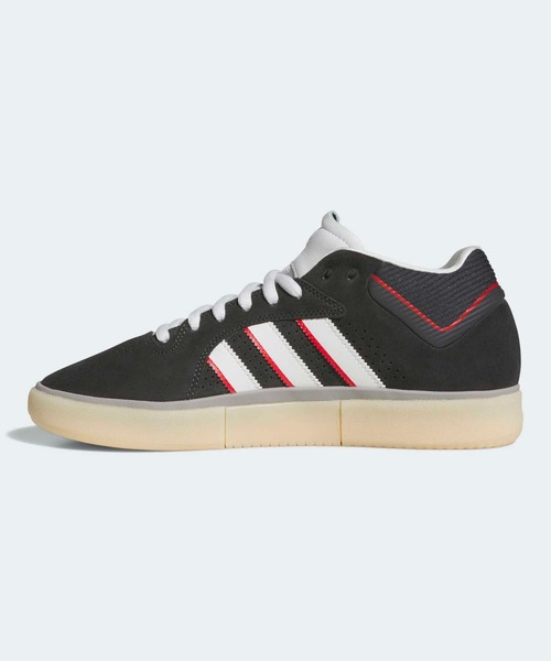 adidas(アディダス)の「タイショーン / TYSHAWN / アディダスオリジナルス adidas Originals(スニーカー・メンズ・グレー・24.0cm/24.5cm/25.0cm/25.5cm/26.0cm/26.5cm/27.0cm/27.5cm/28.0cm/28.5cm/29.0cm/23.5cm)」の6枚目の写真