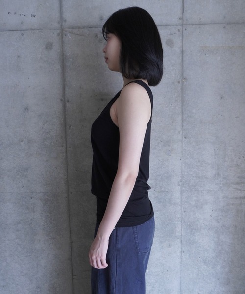 LCDC TM(エルシーディーシーティーエム)の「SHAPED HEM TANK TOP(タンクトップ・レディース・ブラック/グレー・S/M)」の8枚目の写真