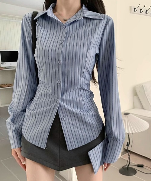 Miniministore(ミニミニストア)の「きれいめ襟付き ストライプ柄 長袖シャツ(シャツ/ブラウス・レディース・ブルーグレー・M/L)」の1枚目の写真
