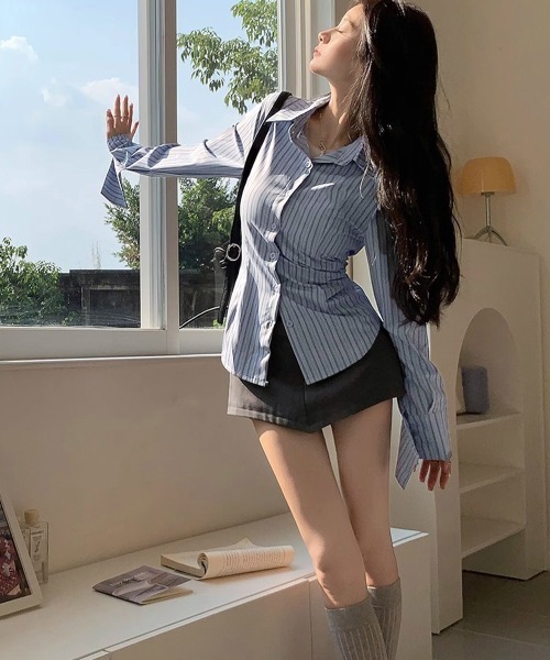 Miniministore(ミニミニストア)の「きれいめ襟付き ストライプ柄 長袖シャツ(シャツ/ブラウス・レディース・ブルーグレー・M/L)」の9枚目の写真