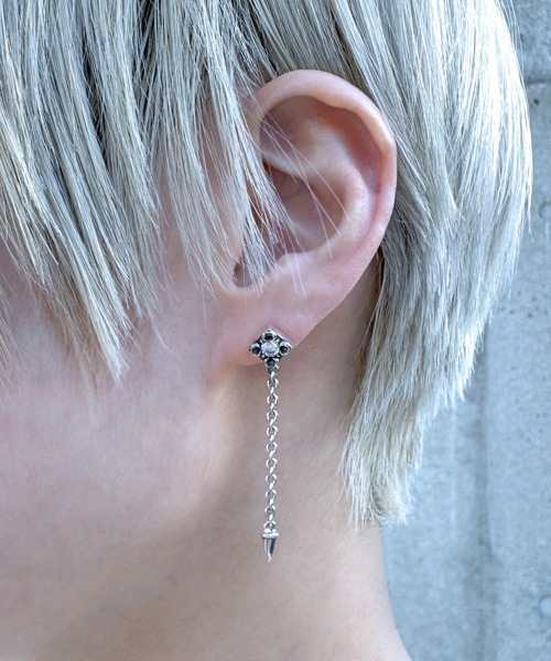bizarre(ビザール)の「Bizarre ビザール スパイクドロップロングシルバーピアス(SILVER)(ピアス(片耳用)・レディース・ブルー/クリア・FREE)」の2枚目の写真