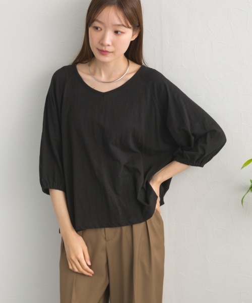 OMNES（オムネス）の「スラブ天竺 ラグランVネック 5分袖Tシャツ UVカット付（Tシャツ/カットソー・レディース・レッド/ブラウン/ブラック/ホワイト・FREE）」の18枚目の写真