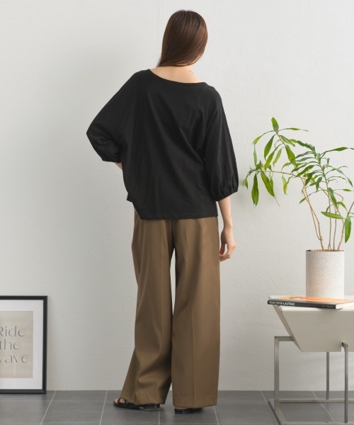 OMNES（オムネス）の「スラブ天竺 ラグランVネック 5分袖Tシャツ UVカット付（Tシャツ/カットソー・レディース・レッド/ブラウン/ブラック/ホワイト・FREE）」の22枚目の写真