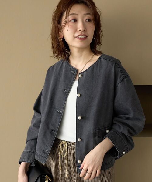 le.coeur blanc(ルクールブラン)の「パールボタンノーカラーデニムジャケット(デニムジャケット・レディース・ブラック/ブルー・38)」の20枚目の写真