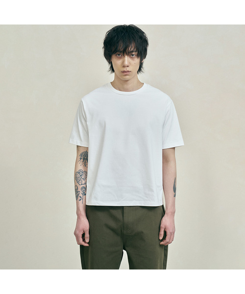 FERNOV(ペルノブ)の「エッセンシャル半袖Tシャツ5色(Tシャツ/カットソー・メンズ・ホワイト/ブラック/グレー/チャコール/ネイビー・1/2/3/4/5)」の1枚目の写真