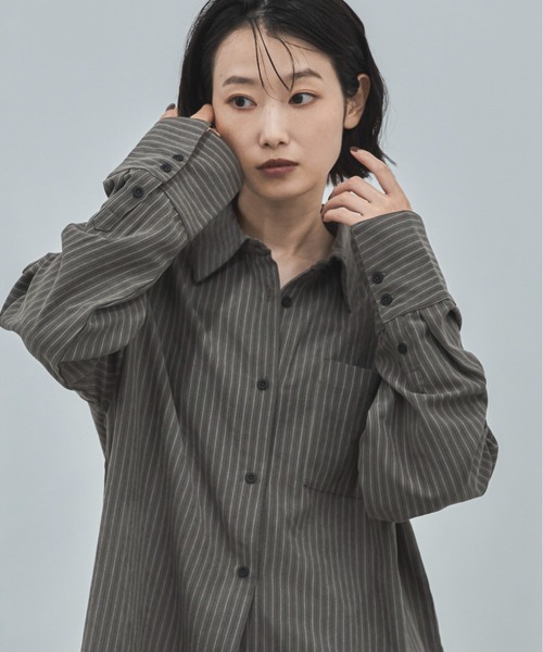 feepur(フェピュール)の「ビンテージライクストライプシャツ(シャツ/ブラウス・レディース・チャコールグレー/アイボリー・MEDIUM)」の16枚目の写真