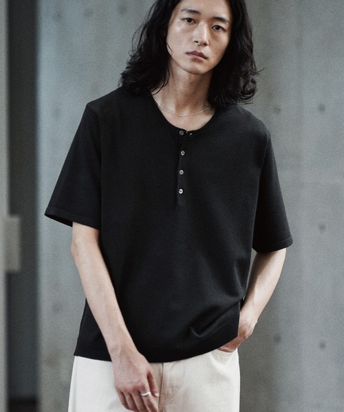 WYM LIDNM(ウィム バイ リドム)の「T/C COMPACT KNIT HENLEY TEE(Tシャツ/カットソー・メンズ・ブラック/ライトグレー/グレー・M/S/L)」の5枚目の写真