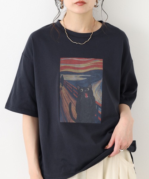 FUNALIVE(ファンアライブ)の「ネコの叫びプリント 五分袖Tシャツ(Tシャツ/カットソー・レディース・グレー系/ホワイト系/チャコールグレー/オフホワイト・L/M)」の3枚目の写真