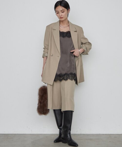 LOUNGEDRESS(ラウンジドレス)の「《セットアップ可》タックハーフパンツ(その他パンツ・レディース・ベージュ・36/38)」の8枚目の写真