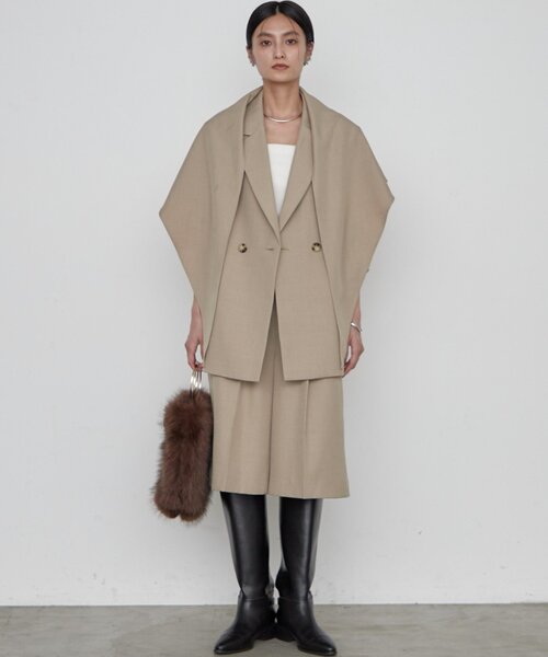 LOUNGEDRESS(ラウンジドレス)の「《セットアップ可》タックハーフパンツ(その他パンツ・レディース・ベージュ・36/38)」の10枚目の写真