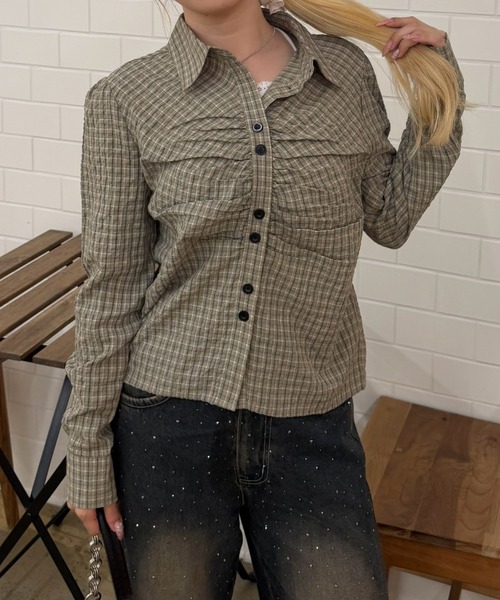 Another Branch olive des olive(アナザーブランチオリーブデオリーブ)の「チェックギャザーブラウス(シャツ/ブラウス・レディース・カーキ/ベージュ/ベージュ系その他・FREE)」の2枚目の写真