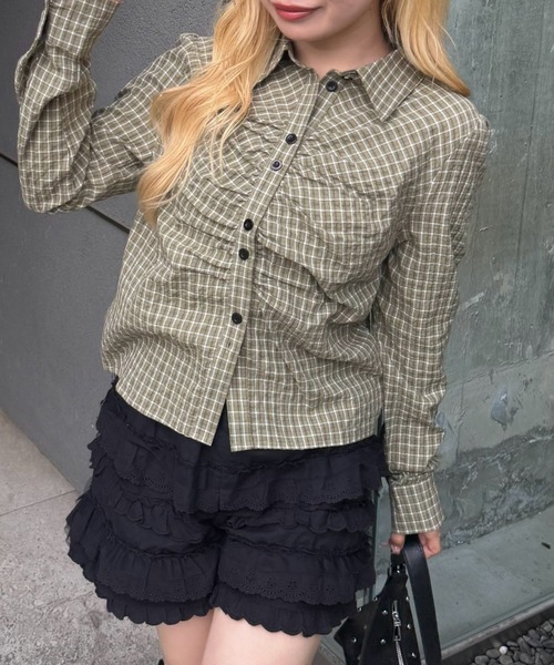 Another Branch olive des olive(アナザーブランチオリーブデオリーブ)の「チェックギャザーブラウス(シャツ/ブラウス・レディース・カーキ/ベージュ/ベージュ系その他・FREE)」の3枚目の写真