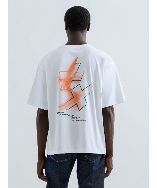 REPLAY(リプレイ)の「REPLAY × MARTIN GARRIX グラフィックTEE MARTIN(Tシャツ/カットソー・メンズ・ブラック/ホワイト・MEDIUM/LARGE/SMALL)」の4枚目の写真