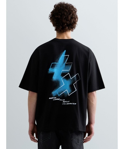 REPLAY(リプレイ)の「REPLAY × MARTIN GARRIX グラフィックTEE MARTIN(Tシャツ/カットソー・メンズ・ブラック/ホワイト・MEDIUM/LARGE/SMALL)」の7枚目の写真