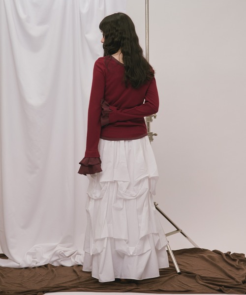 loin nuit(ロワンニュイ)の「bell sleeve rib tops / ベルスリーブリブトップス(Tシャツ/カットソー・レディース・ブラック/ボルドー/グレー/カーキ/アイボリー・FREE)」の6枚目の写真