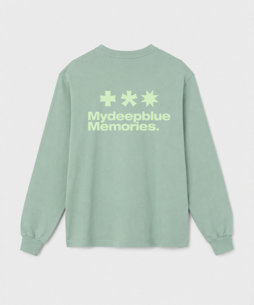 mydeepbluememories(マイディープブルーメモリーズ)の「MM SYMBOL LOGO LONG SLEEVE T(DEEP GREEN)(Tシャツ/カットソー・レディース・ホワイト・ONE SIZE)」の1枚目の写真