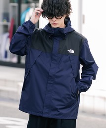 ウィンドブレーカー」に該当するTHE NORTH FACE（ザノースフェイス）の