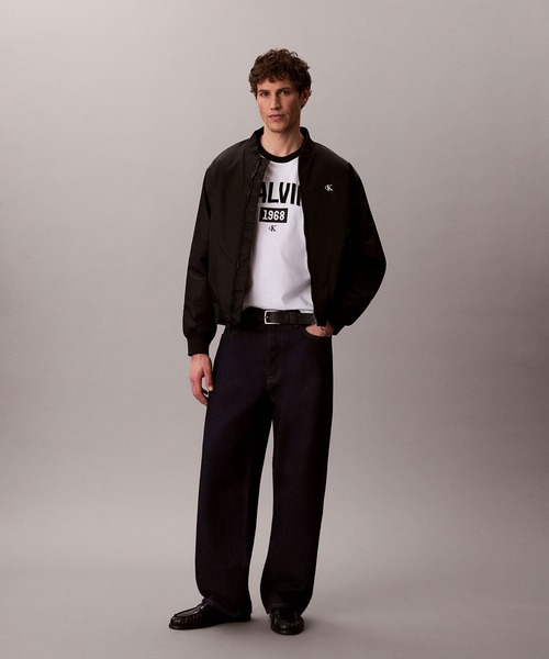 Calvin Klein(カルバン・クライン)の「【ZOZO限定】ユニセックス グラフィックTシャツ(Tシャツ/カットソー・メンズ・ブラック/ホワイト・L/M/S)」の5枚目の写真