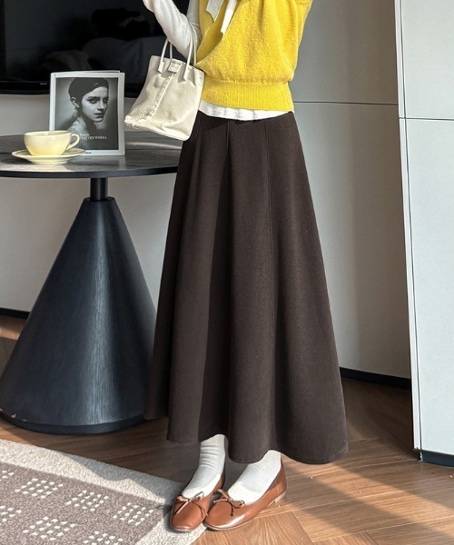 AMAJI（アマジ）の「フレア カシミヤ混 ウールロングスカート（スカート・レディース・グレー/ブラウン/ブラック・SMALL/MEDIUM/LARGE/X-LARGE）」の6枚目の写真