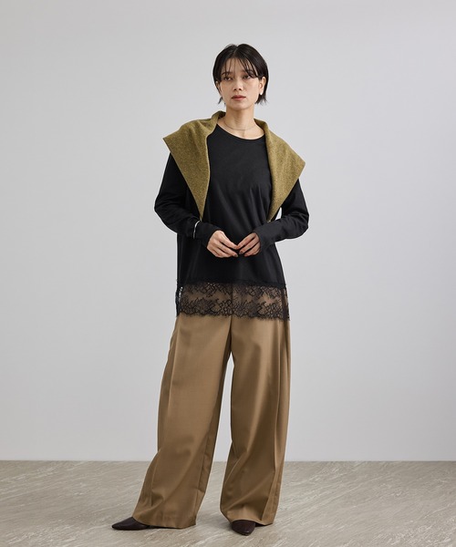 SALON adam et rope'（サロン アダム エ ロペ）の「【WEB限定】ヘムレースプルオーバーカットソー（Tシャツ/カットソー・レディース・オフホワイト/ブラック・FREE）」の11枚目の写真