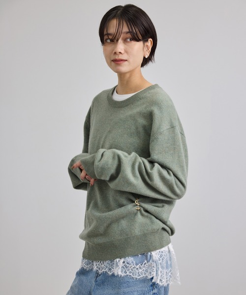SALON adam et rope'（サロン アダム エ ロペ）の「【WEB限定】ヘムレースプルオーバーカットソー（Tシャツ/カットソー・レディース・オフホワイト/ブラック・FREE）」の9枚目の写真